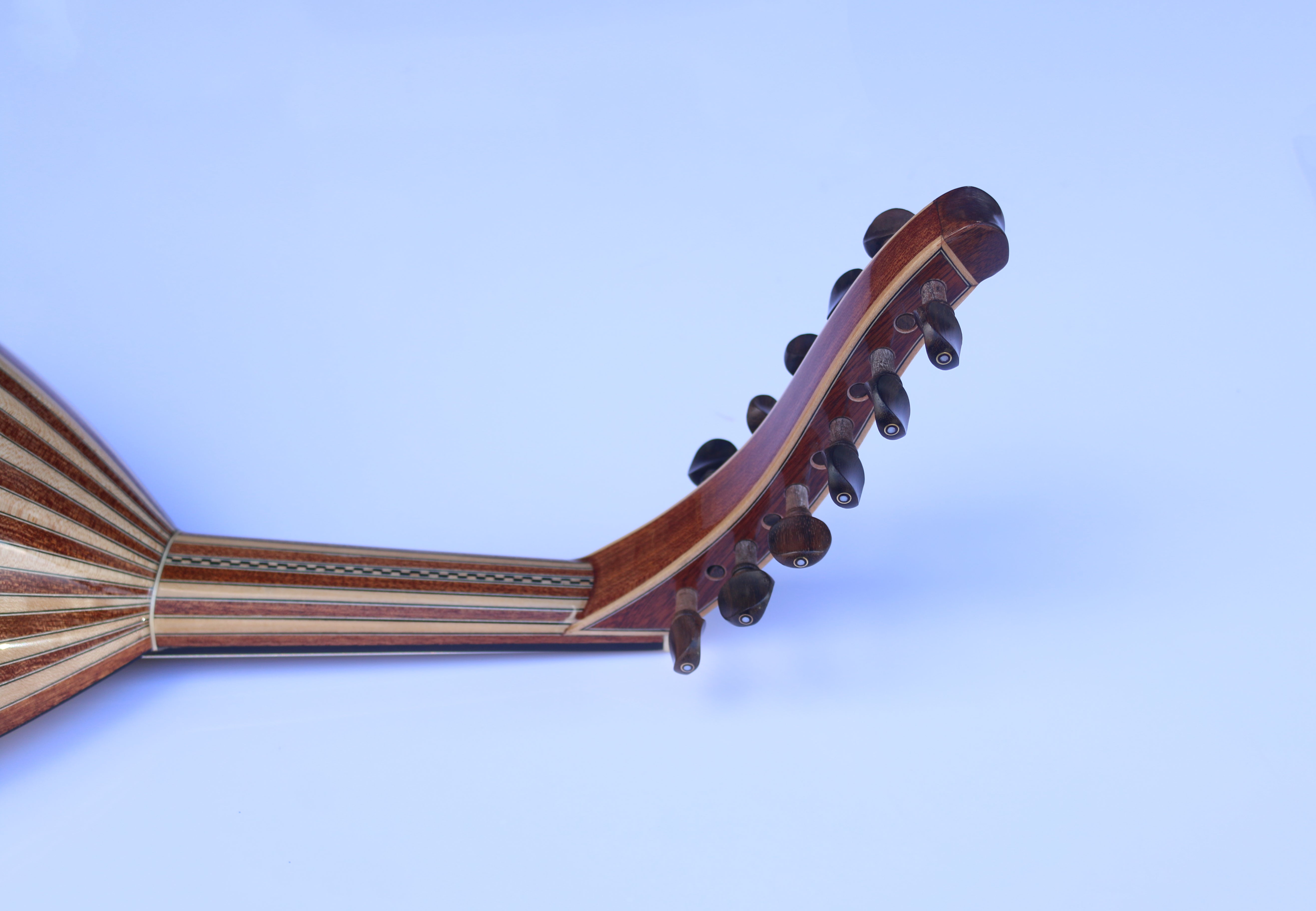 Oud árabe de caoba A2 de Sala